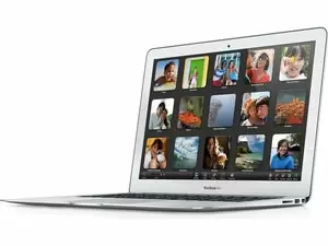 "Apple MacBook Air MD711 Price in Pakistan, Specifications, Features"