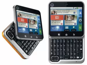 "Motorola Flipout Used Price in Pakistan, Specifications, Features"