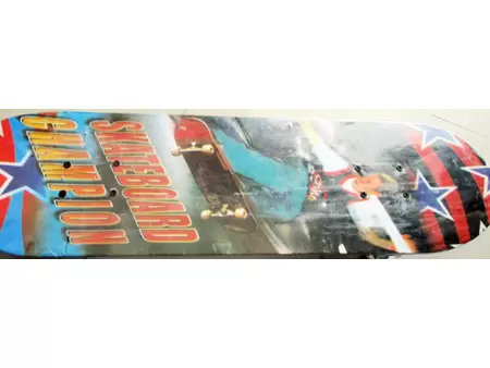 "Wooden Skate Board - Large with light in wheels TR1022017 Price in Pakistan, Specifications, Features"